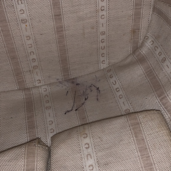 Authentic White Gucci Diamanté bucket bag - Picture 13 of 13